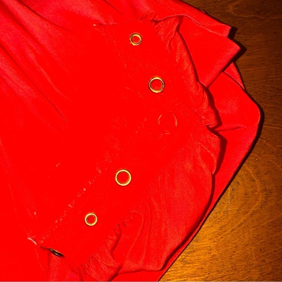 Chicos Womens Red Drape Sleeve Top With Gold Grommet Shirt Size 1 8 Medium - Picture 9 of 12
